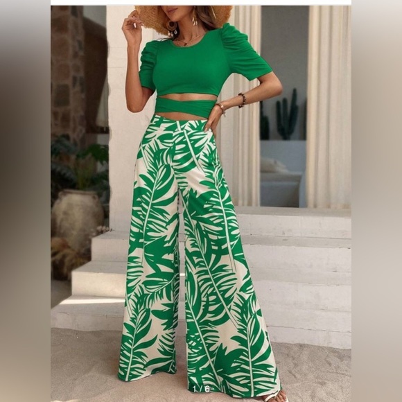 None Pants - Green Leaf‎ Print Wide-Leg Pants Set with Top